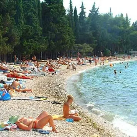 Pijetro 아파트